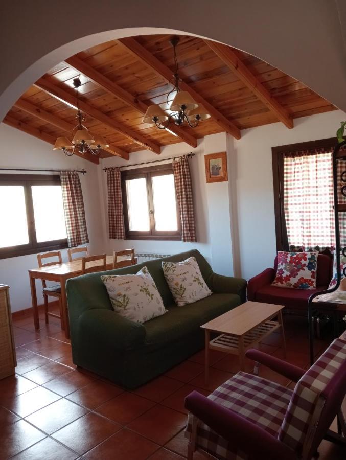 Apartamentos El Brezo Albarracín Exterior photo